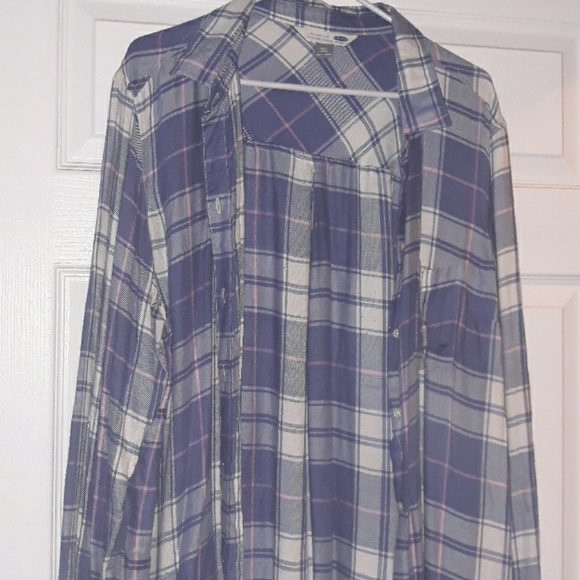 Sweater/shirts - Picture 6 of 6